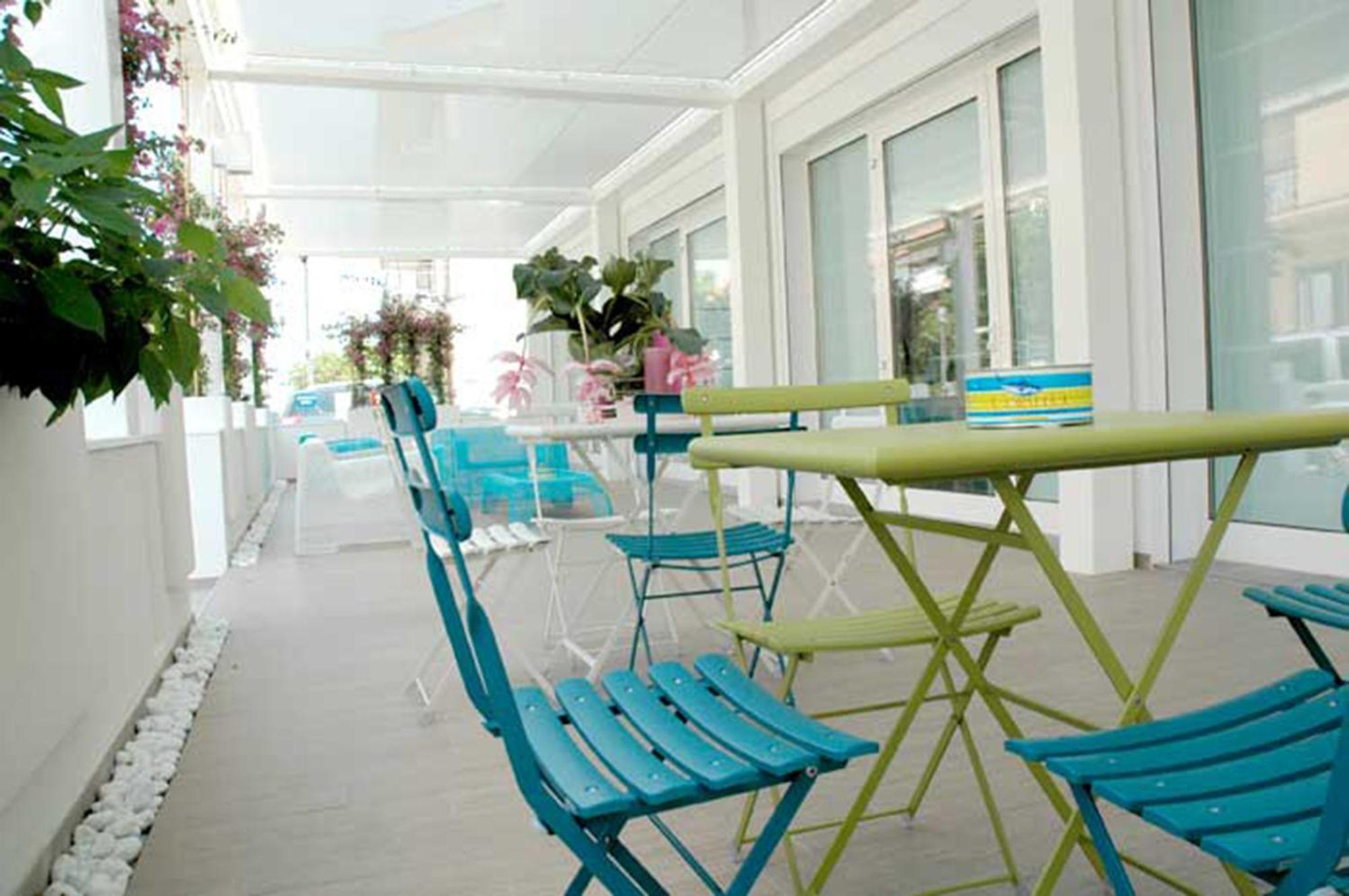 Maree Hotel تْشيزيناتيكو المظهر الخارجي الصورة