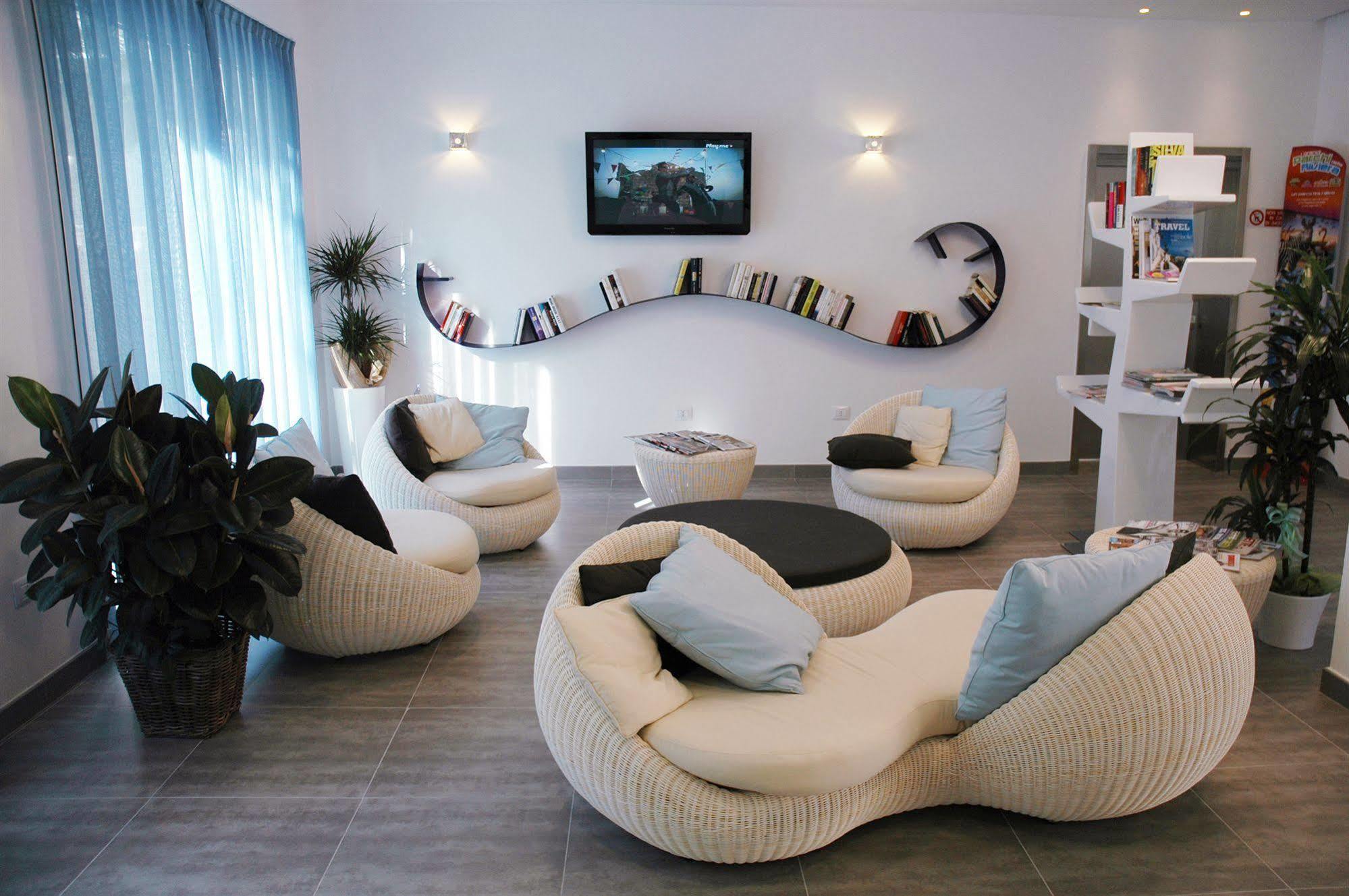 Maree Hotel تْشيزيناتيكو المظهر الخارجي الصورة